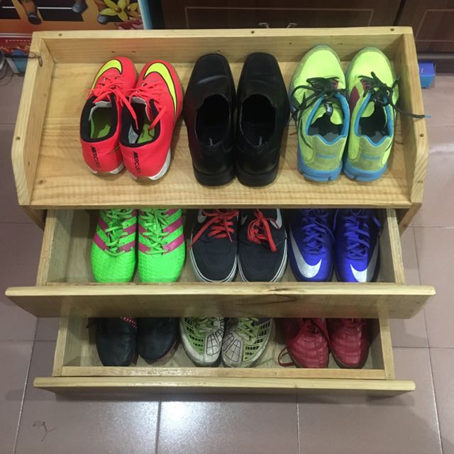 Tempahan kasut custom made clearance