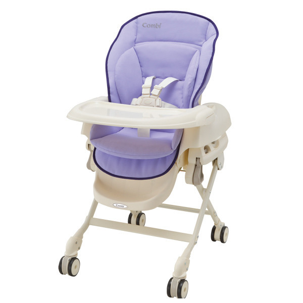 Combi Dreamy Paing Station Swing High Chair Purple Colour On Photo