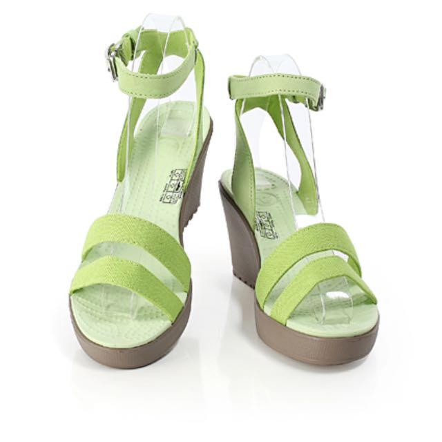 lime green crocs women's