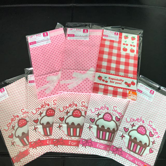 Daiso gift hotsell bags