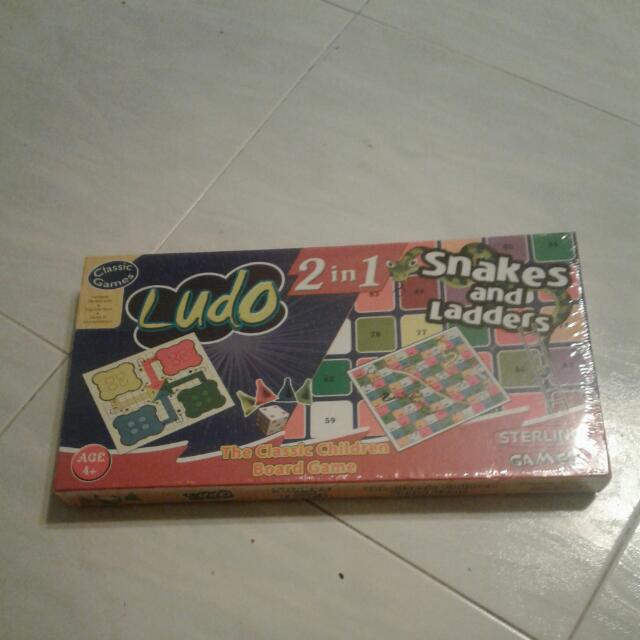 Ludo / Snakes & Ladders 2 In 1, Hobbies & Toys, Toys & Games on Carousell