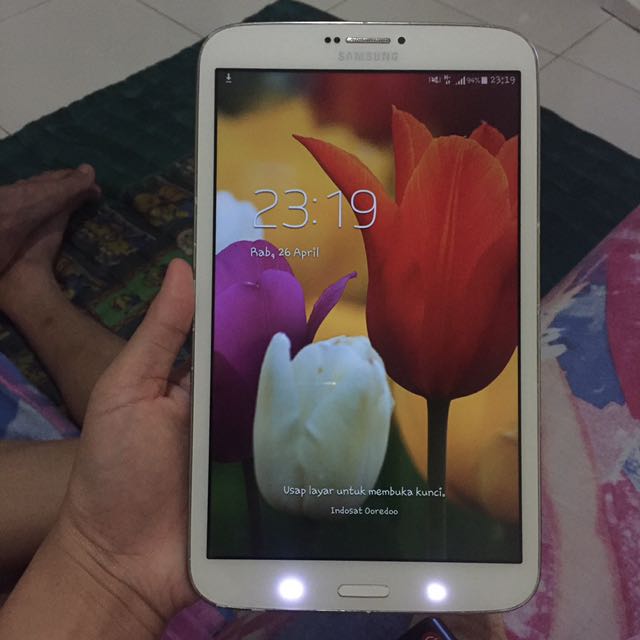 Samsung Gal Tab 3 8 T311 Ram 1 5gb 16gb Telepon Seluler Tablet Tablet Di Carousell