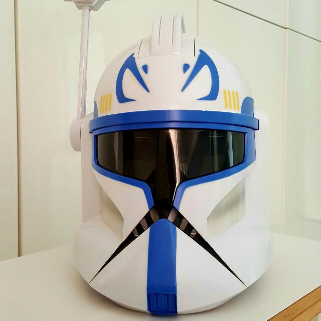 LEGO® Star Wars Helmet Clone Trooper 501st Legion Red