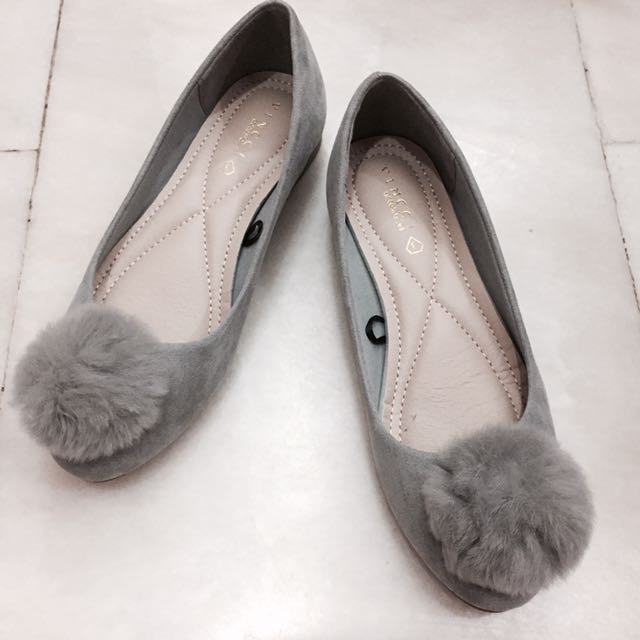 Pom pom ballerina shoes outlet