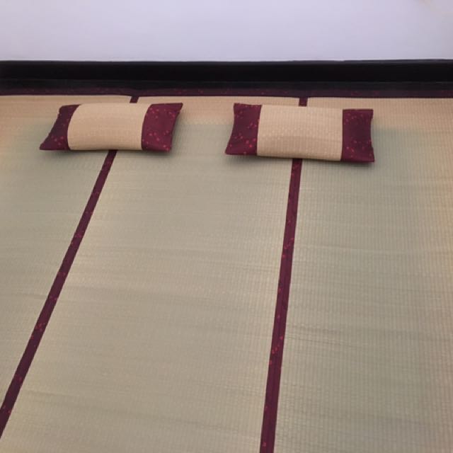 Authentic Japanese Rice Straw Mat, Furniture & Home Living, Home Decor ...