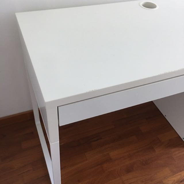 Ikea micke desk deals discontinued