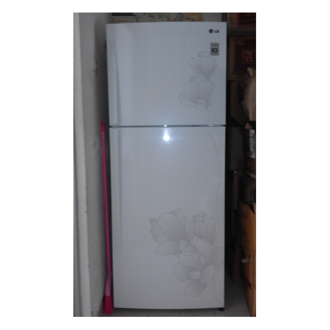 Jual Kulkas Lg 2 Pintu Motif Bunga Mulus Kitchen Appliances Di Carousell