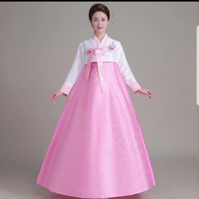 pink hanbok
