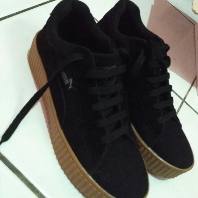 Sepatu Puma Rihanna Hitam Ukuran 37