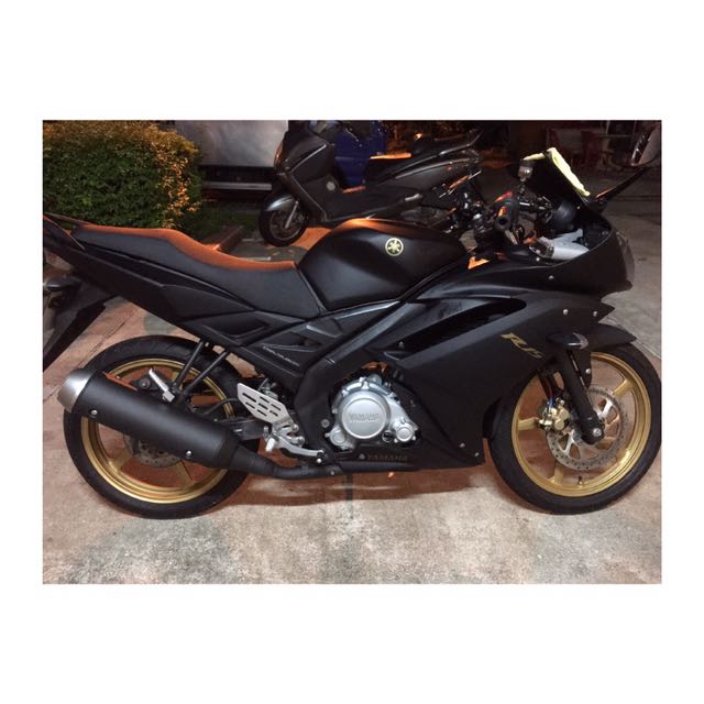 Yamaha r15 v1 black new arrivals