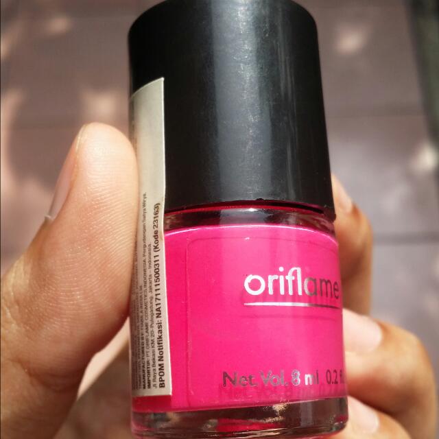 Oriflame Nail Polish Intense Pink Kesehatan Kecantikan Parfum Kuku Lainnya Di Carousell