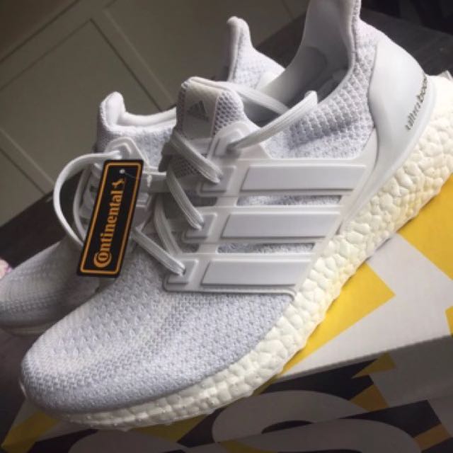 ultra boost 3.0 triple white mens