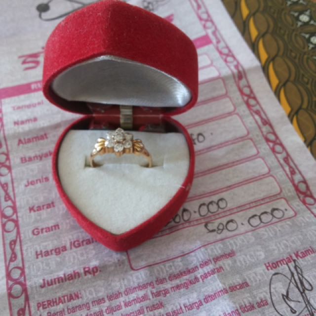 Gambar Cincin Emas Model Bunga - Gambar Aksesoris