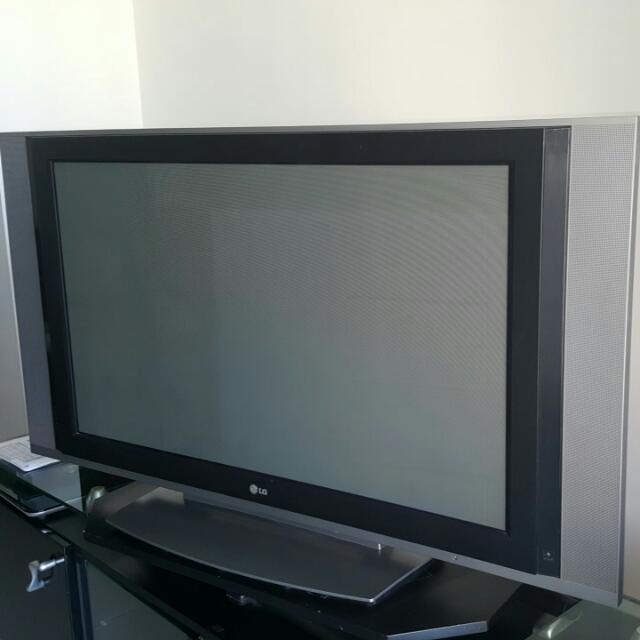 lg tv with speakers
