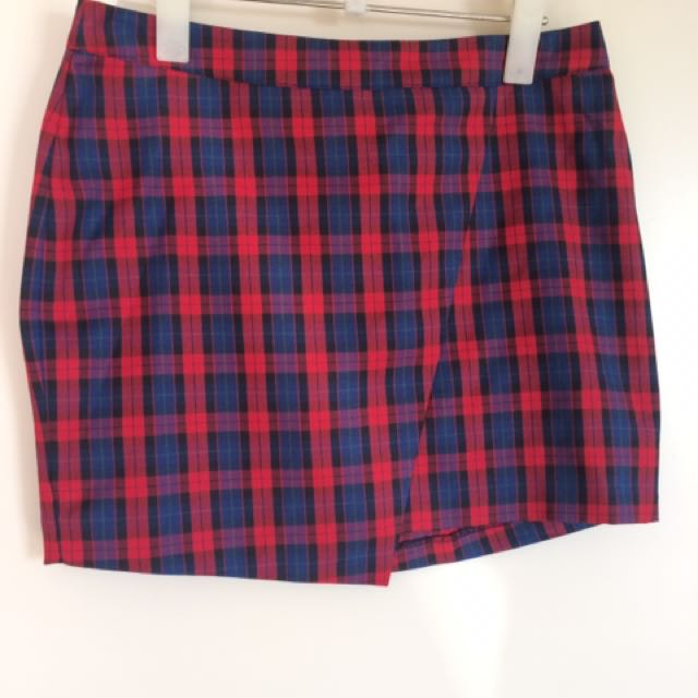 General Pants Lulu Rose School Girl Plaid Skirt S Women s Fashion Clothes on Carousell