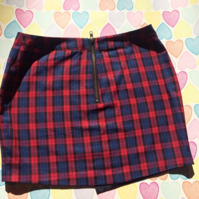 General Pants Lulu Rose School Girl Plaid Skirt S Women s Fashion Clothes on Carousell