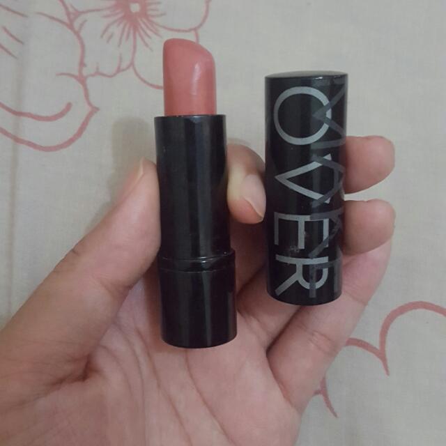 Make Over Ultra Shine Lipstick No 13 Everlasting Kiss Kesehatan Kecantikan Rias Wajah Di Carousell