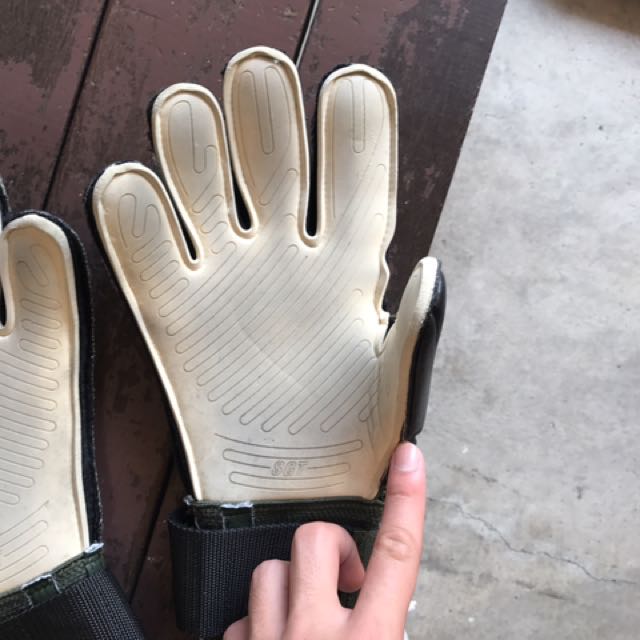 Sgt goalkeeper gloves new arrivals