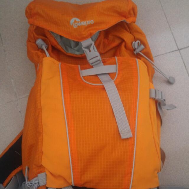 Lowepro orange camera bag outlet