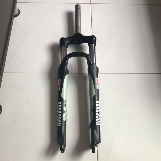 Sr suntour xcm shop vs rockshox xc30