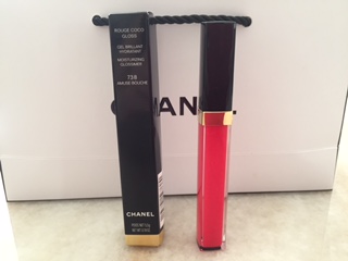 CHANEL ROUGE COCO GLOSS - 738 Amuse Bouche, Beauty & Personal Care, Face,  Makeup on Carousell
