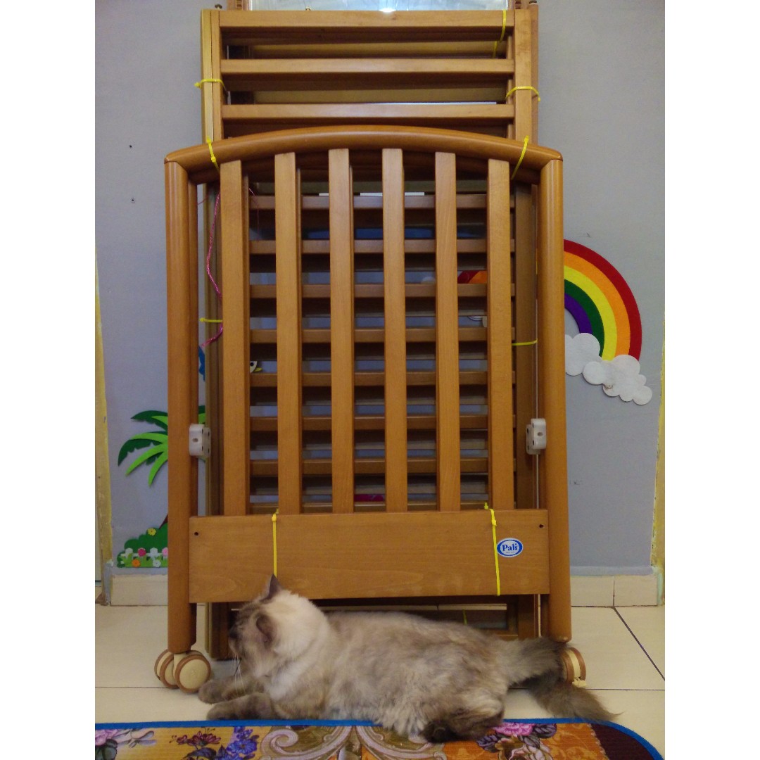 PALI BABY COT, Babies & Kids, Nursing & Feeding, Baby High Chairs on
