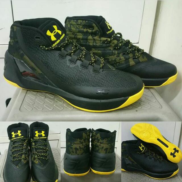 Sepatu Basket Under Armour Curry 3 High