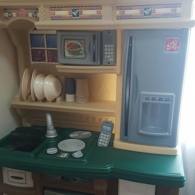 Lifestyle custom kitchen outlet