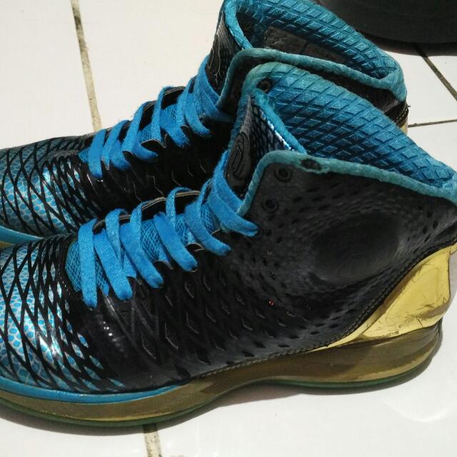 Adidas Rose 3 5 Original Olah Raga Perlengkapan Olahraga Lainnya Di Carousell