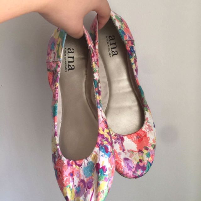 Ana Flats, Women's Fashion, Footwear, Flats & Sandals on Carousell