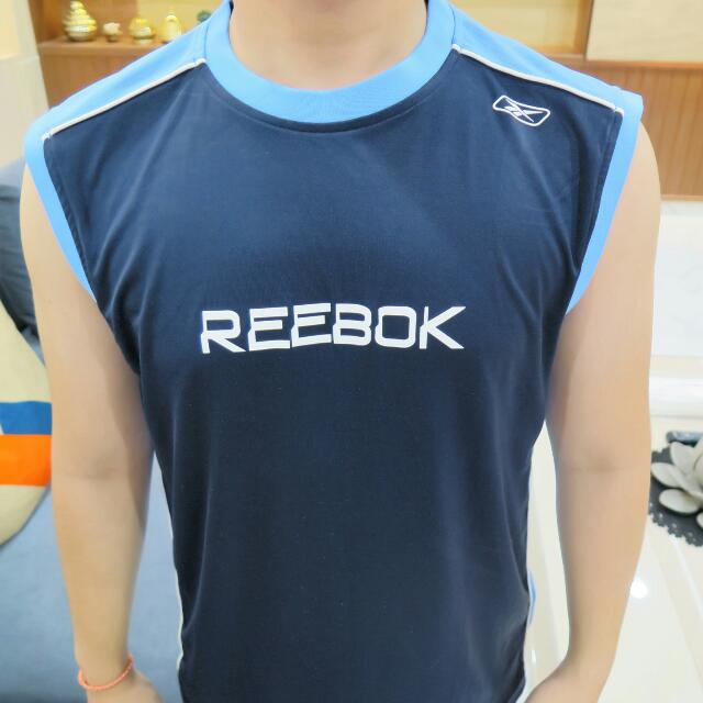 kaos reebok sport station