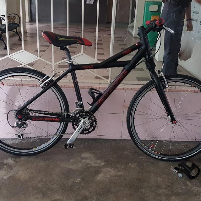 1997 Cannondale F1000 M Size, Sports 