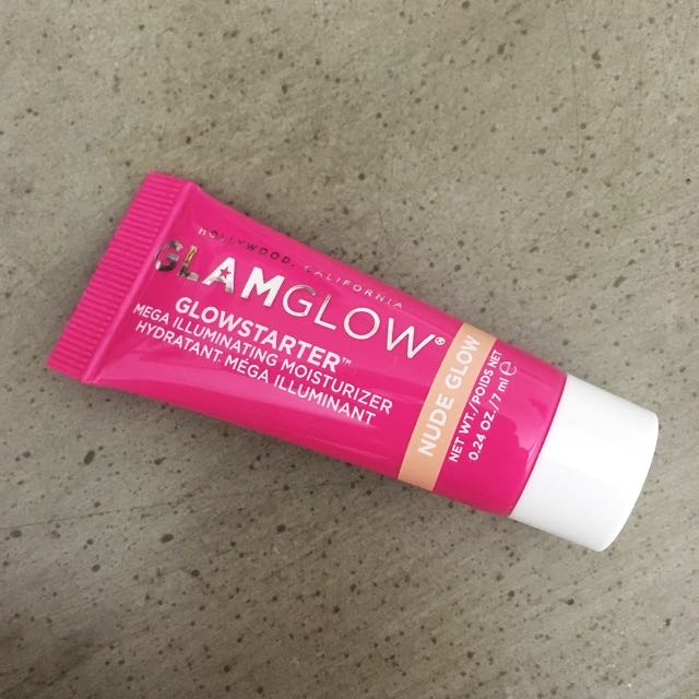 glamglow illuminating moisturizer mini