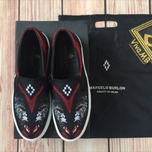 marcelo burlon slip on