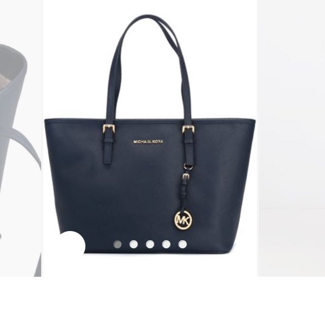 MK Jet Set Medium Saffiano Leather Top-Zip Tote Bag Navy color, Luxury, Bags  & Wallets on Carousell