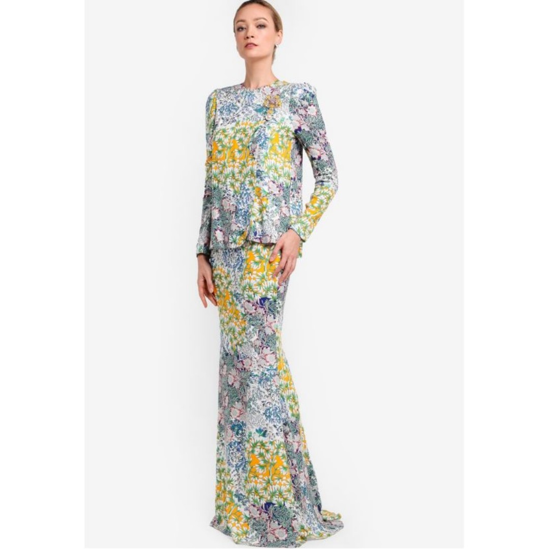 Safi Baju Kurung Rizalman Muslimah Fashion On Carousell