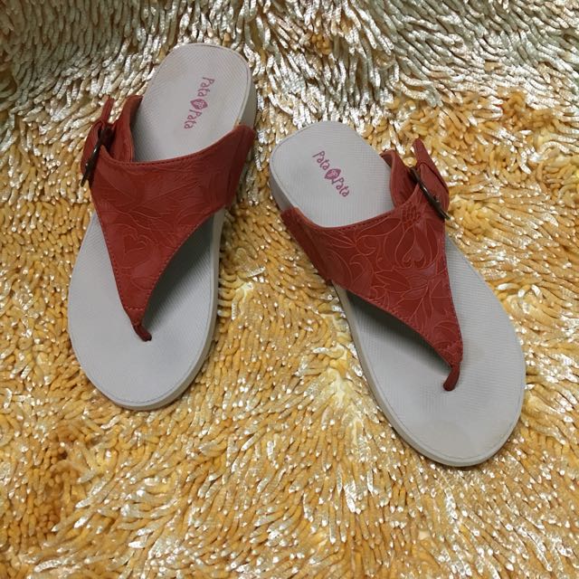pata pata flip flops