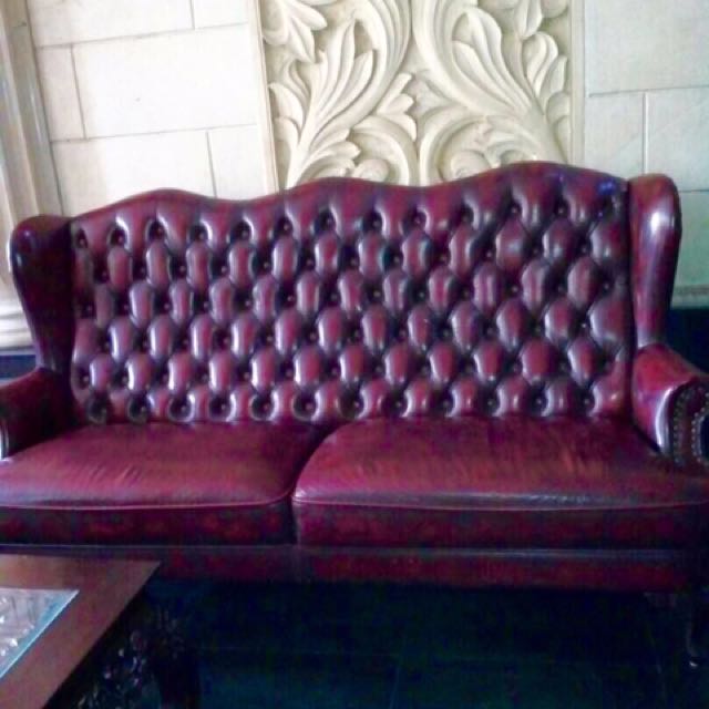 Sofa Mewah Set 321 Kulit Asli Perabotan Rumah Di Carousell Melayani berbagai lapisan masyarakat di indonesia, baik perorangan, perusahaan maupun instansi pemerintah. sofa mewah set 321 kulit asli