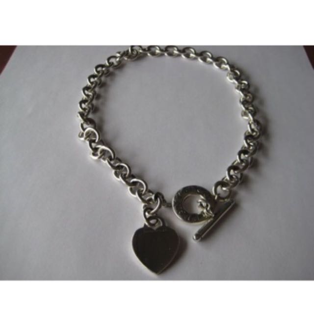 Heart Tag Toggle Necklace 