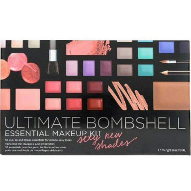 Victoria S Secret Ultimate Bombshell 55 Piece Essential Makeup Kit