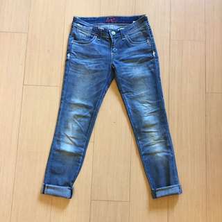 Levis 24 刷色牛仔褲