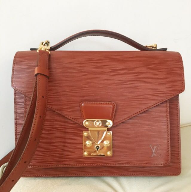 Monceau leather handbag Louis Vuitton Orange in Leather - 31346932