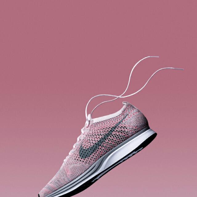 nike flyknit racer mens pink
