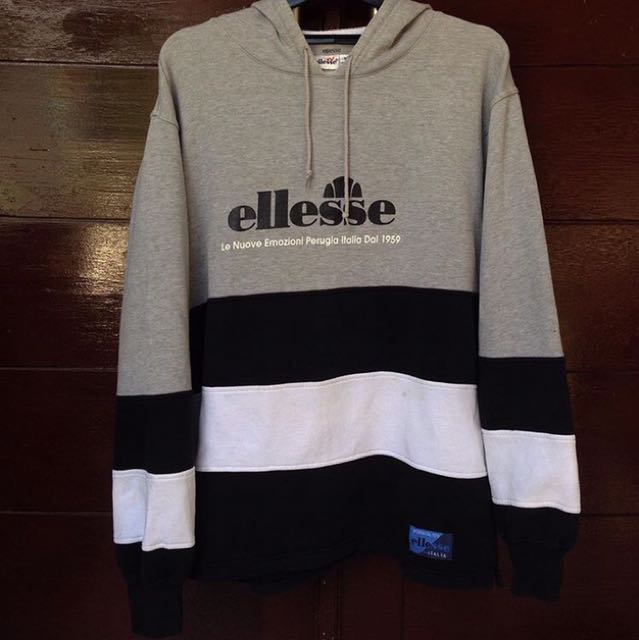 harga hoodie ellesse