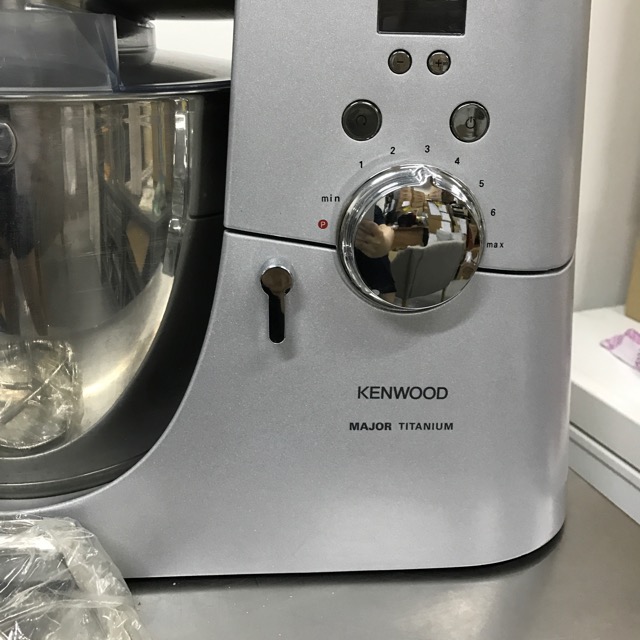 kenwood master chef titanium