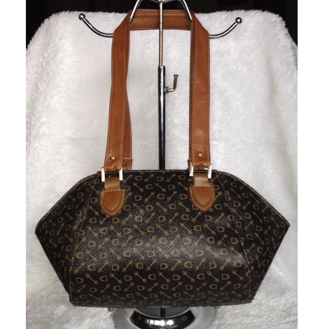 kimbel shoulder bag