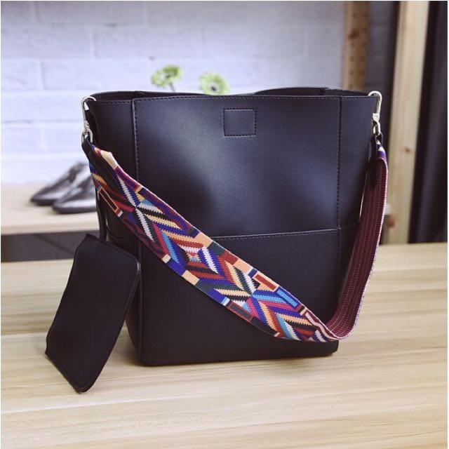 Tribal strap bag 2025