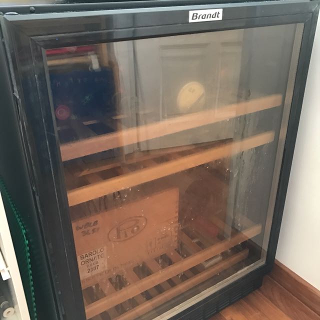 Brandt Wine Chiller (50 Bottles), TV & Home Appliances, Kitchen