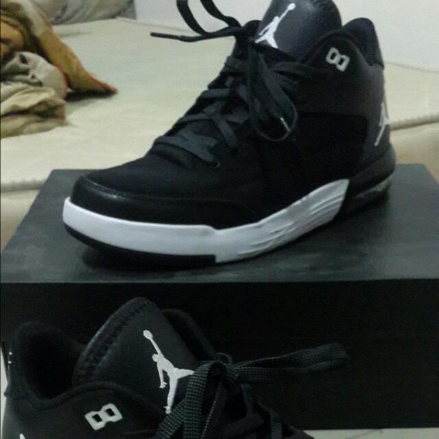 jordan 20 flight 3 prezzo