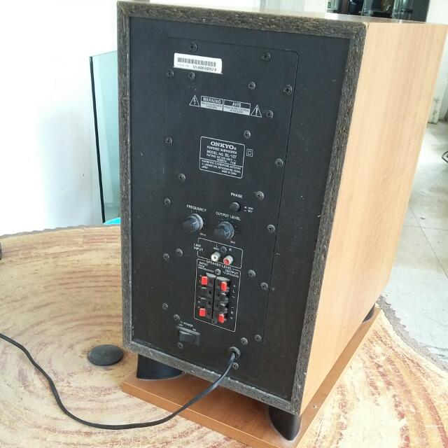 ONKYO powered subwoofer., Audio